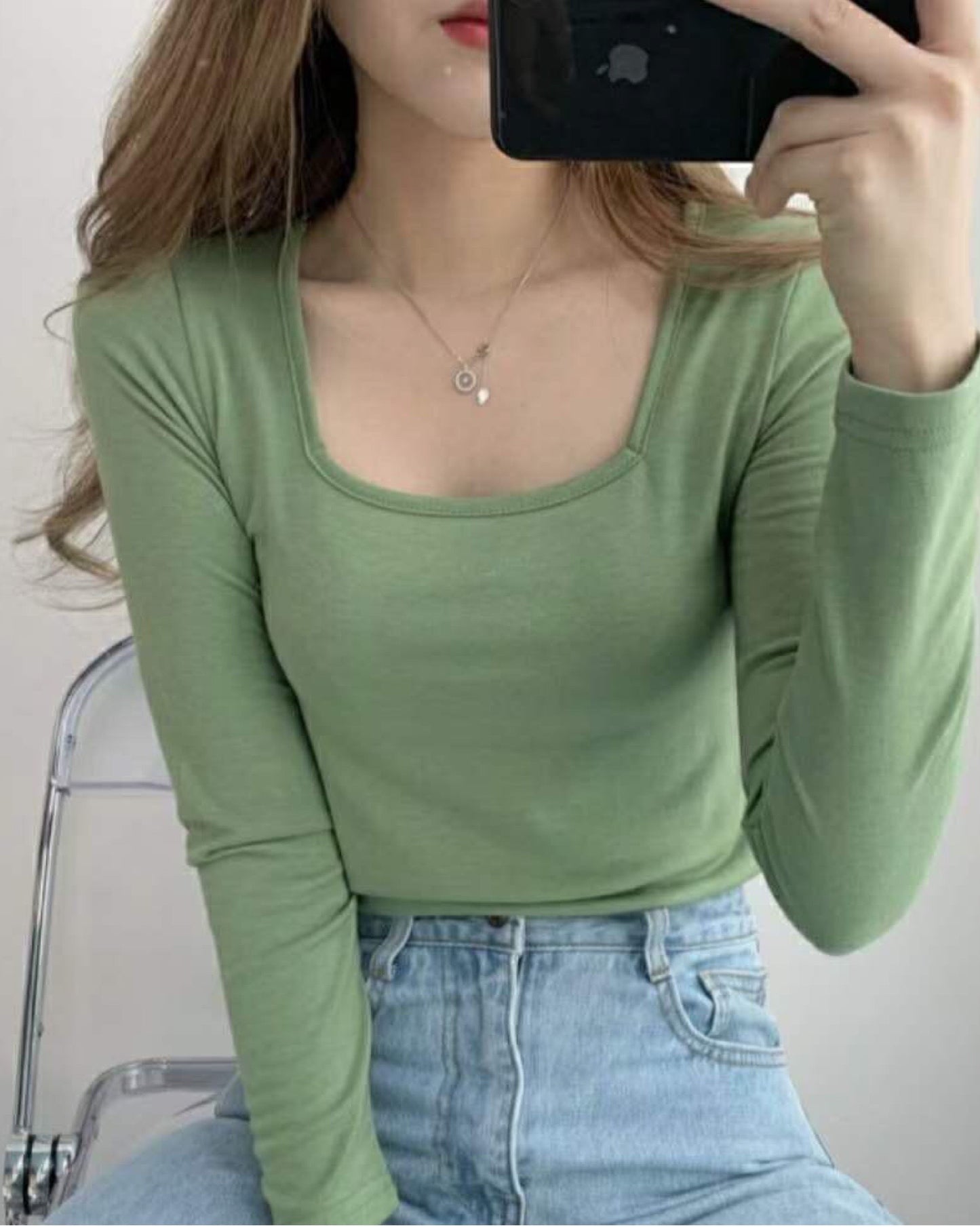 【 𝗛𝗞𝗱 𝟵𝟵﻿ 區】 𝗦𝗾𝘂𝗮𝗿𝗲-𝗡𝗲𝗰𝗸 𝗖𝗿𝗼𝗽 𝗧𝗼𝗽