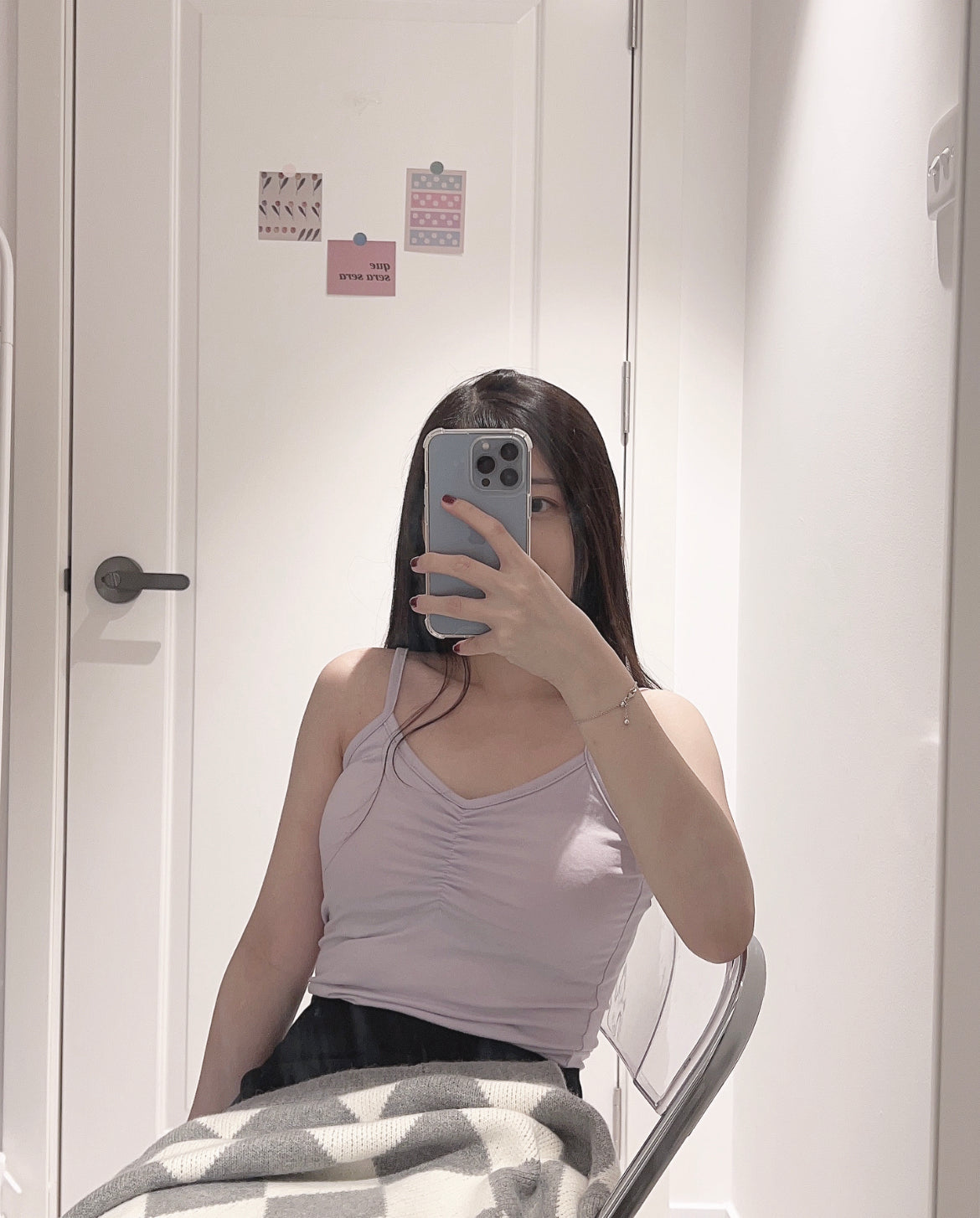 𝗟𝗶𝘁𝘁𝗹𝗲 𝗩 𝗕𝗿𝗮 𝗧𝗼𝗽 (連𝗣𝗔𝗗)