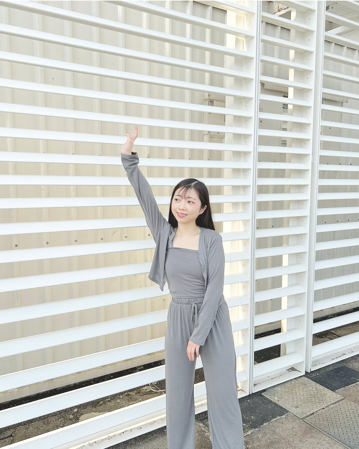 𝗦𝗽𝗮𝗿𝗸𝗹𝗲 𝗖𝗮𝘀𝘂𝗮𝗹 𝗦𝘁𝘆𝗹𝗶𝘀𝗵 𝗦𝗲𝘁 (連背心+外套+闊褲)♥