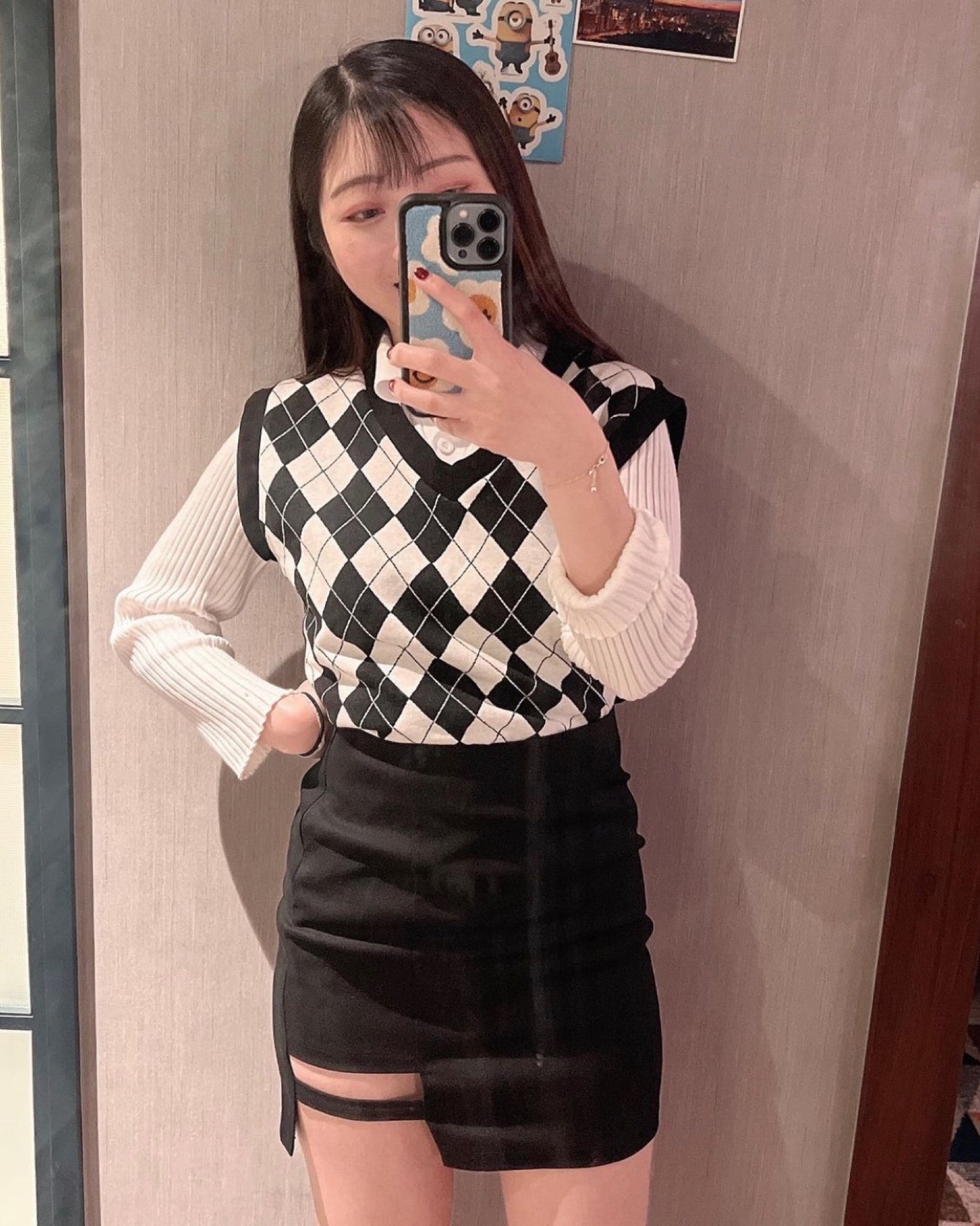 𝗛-𝗹𝗶𝗻𝗲 𝗥𝗶𝗽𝗽𝗲𝗱 𝗦𝗸𝗶𝗿𝘁♥