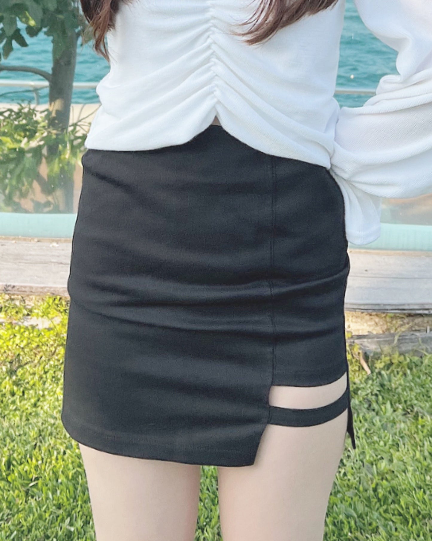 𝗛-𝗹𝗶𝗻𝗲 𝗥𝗶𝗽𝗽𝗲𝗱 𝗦𝗸𝗶𝗿𝘁♥