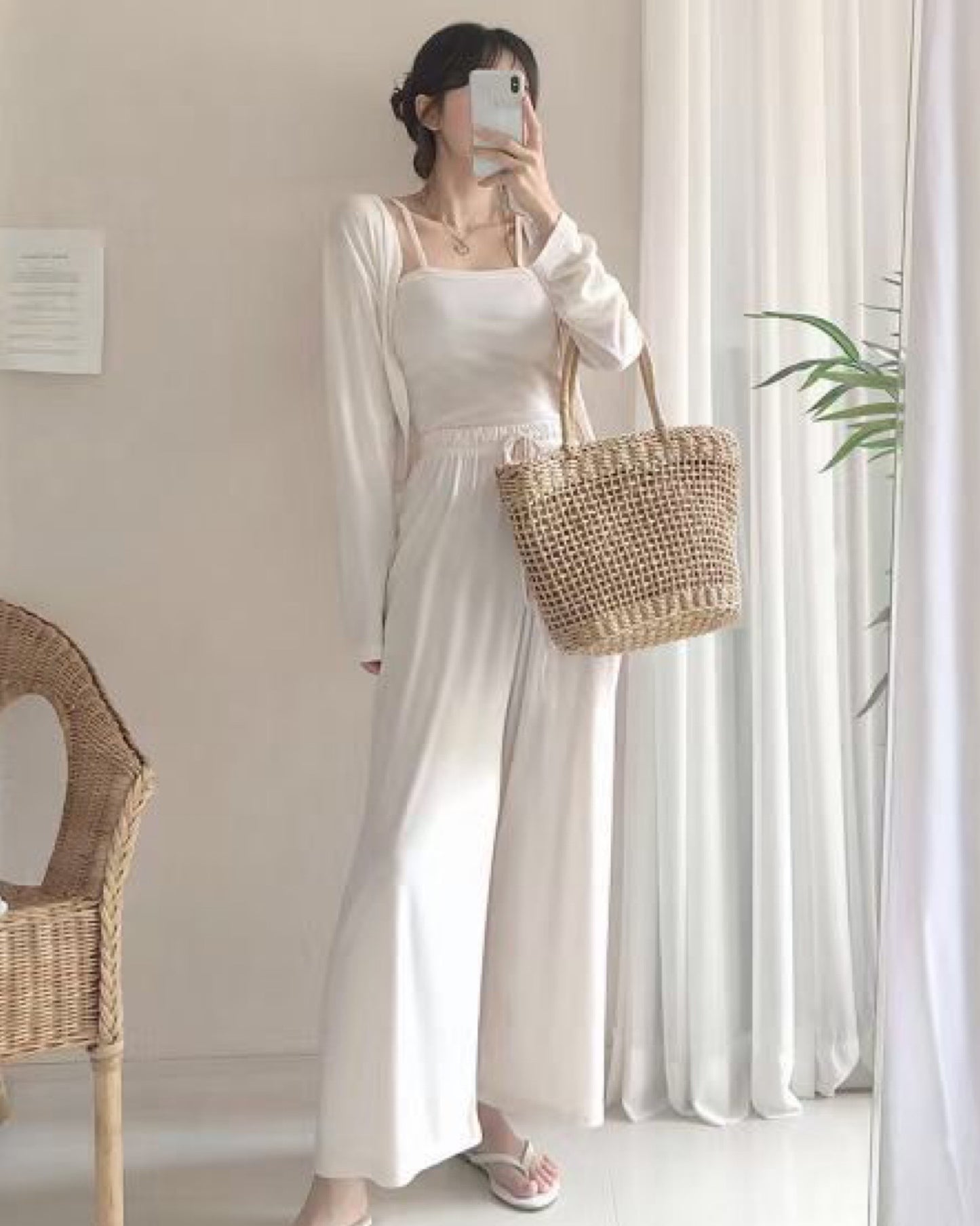 𝗦𝗽𝗮𝗿𝗸𝗹𝗲 𝗖𝗮𝘀𝘂𝗮𝗹 𝗦𝘁𝘆𝗹𝗶𝘀𝗵 𝗦𝗲𝘁 (連背心+外套+闊褲)♥