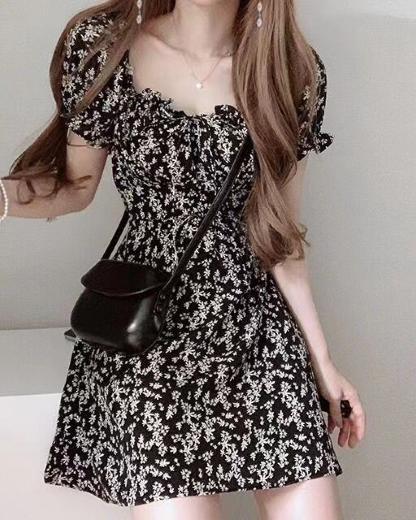 【早鳥價 ｜靚靚碎花回歸.ᐟ.ᐟ】小綁帶束腰花花裙