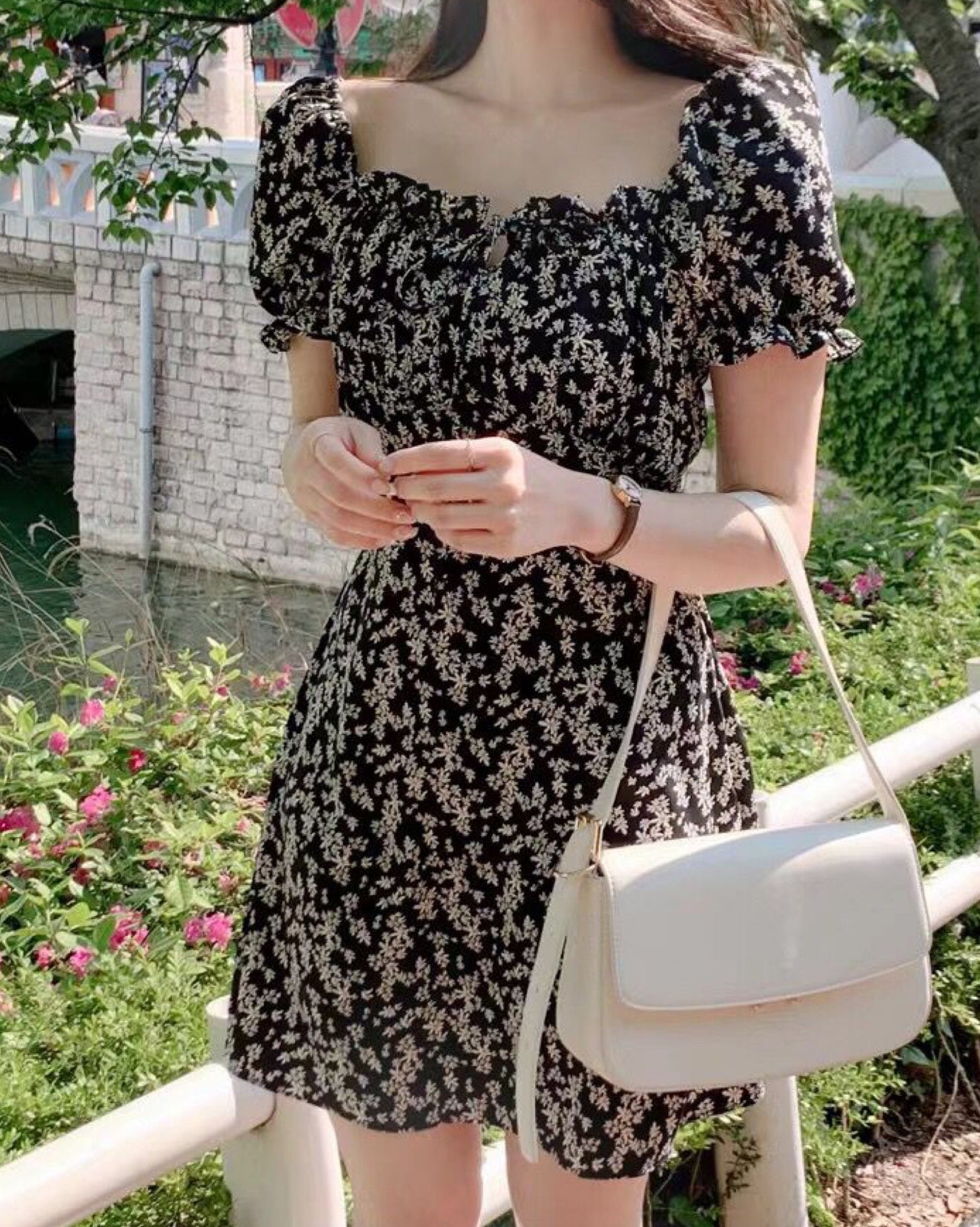 【早鳥價 ｜靚靚碎花回歸.ᐟ.ᐟ】小綁帶束腰花花裙