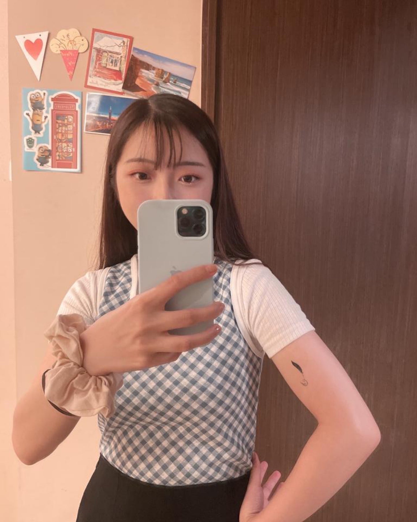 𝗟𝗶𝘁𝘁𝗹𝗲 𝗖𝗵𝗲𝗰𝗸𝗲𝗿𝗲𝗱 𝗩𝗲𝘀𝘁♥