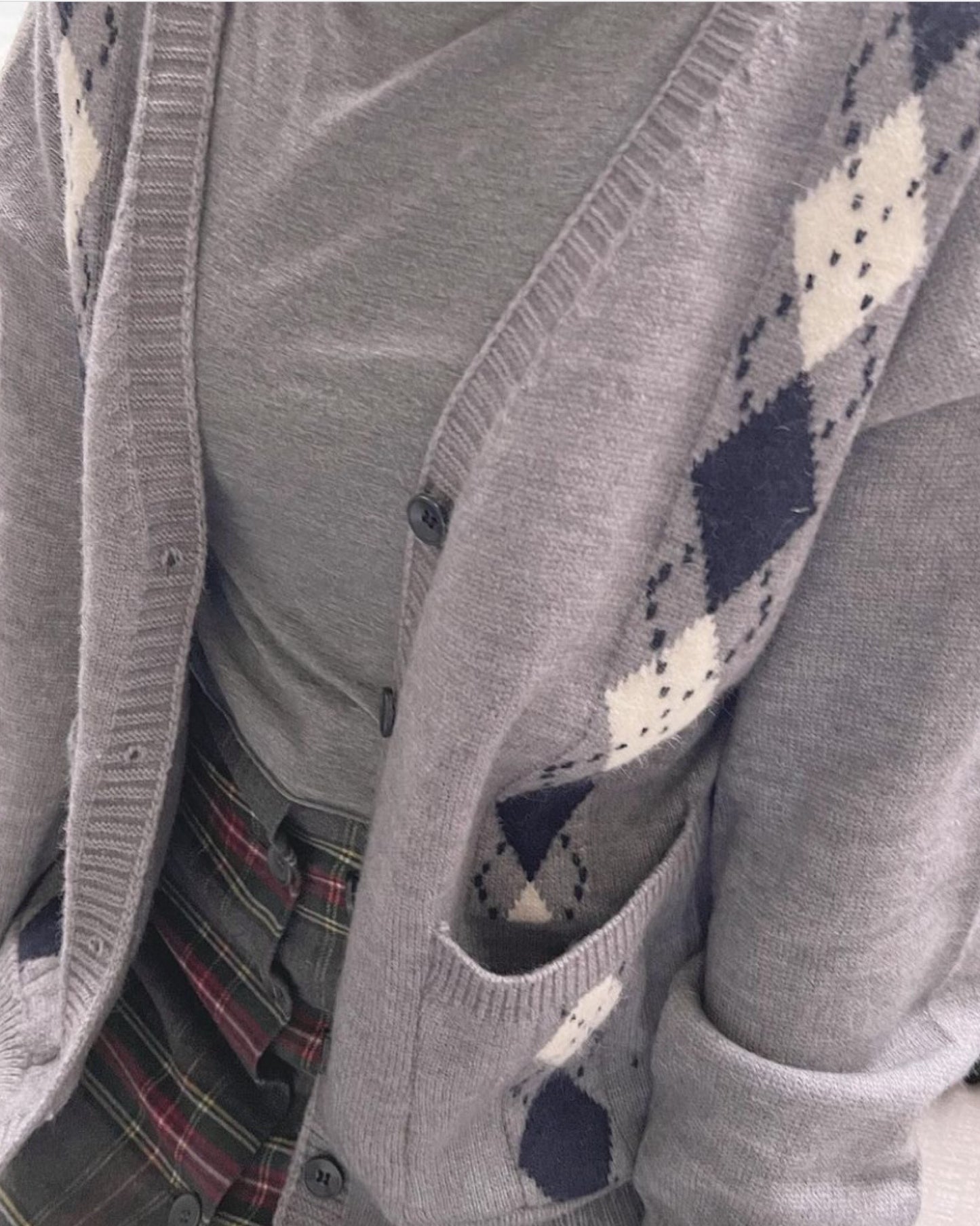 𝗟𝗶𝘁𝘁𝗹𝗲 𝗦𝗾𝘂𝗮𝗿𝗲 針織外套♥