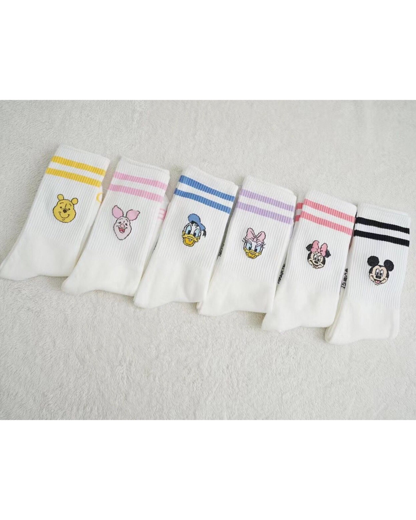 𝗗𝗶𝘀𝗻𝗲𝘆長襪