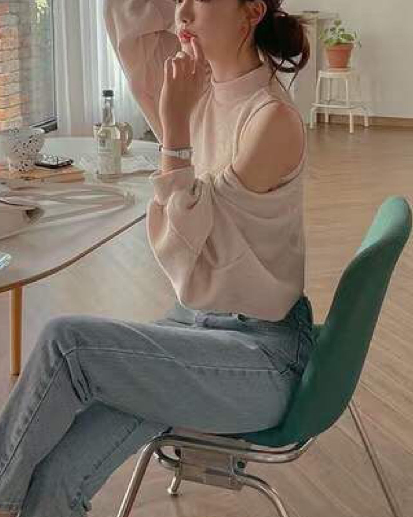 【𝗛𝗼𝘁 𝗜𝘁𝗲𝗺+回歸.ᐟ.ᐟ】𝟮 𝗪𝗮𝘆𝘀 𝗛𝗶𝗴𝗵-𝗡𝗲𝗰𝗸 𝗖𝗿𝗼𝗽