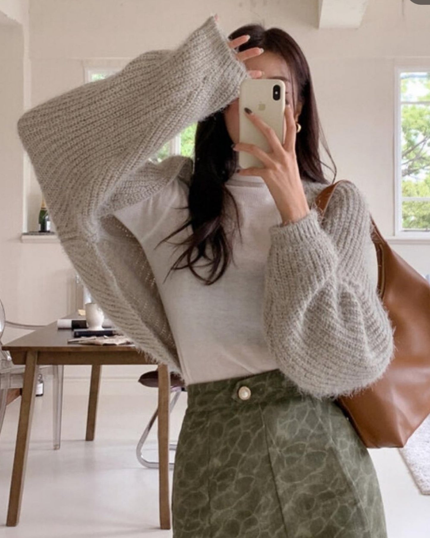 【𝗛𝗼𝘁 𝗜𝘁𝗲𝗺+回歸.ᐟ.ᐟ】毛毛蝙蝠袖外套