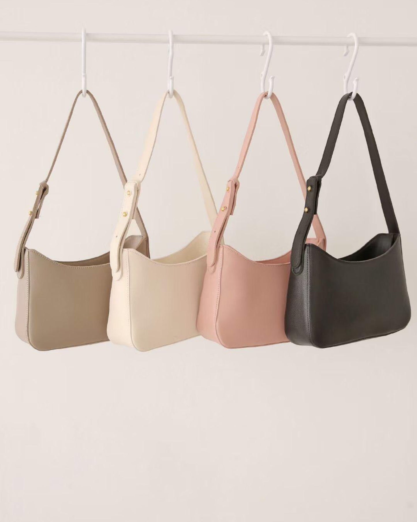 【𝗛𝗼𝘁 𝗜𝘁𝗲𝗺 ! | ❸件袋仔 𝗛𝗞𝗱 𝟭𝟰𝟴/𝟭 可夾腰果仔】小方形款袋