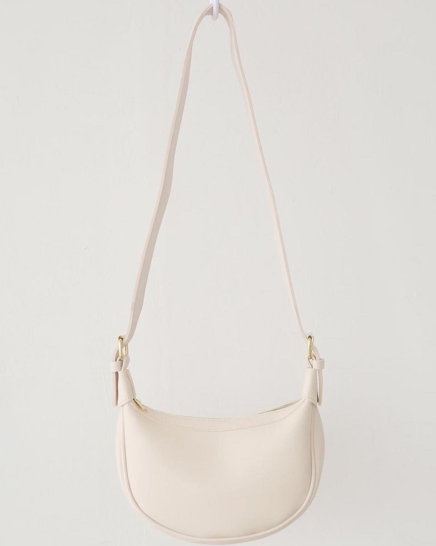 【𝗛𝗼𝘁 𝗜𝘁𝗲𝗺 ! | ❸件袋仔 𝗛𝗞𝗱 𝟭𝟰𝟴/𝟭 可夾小方形】腰果仔款袋