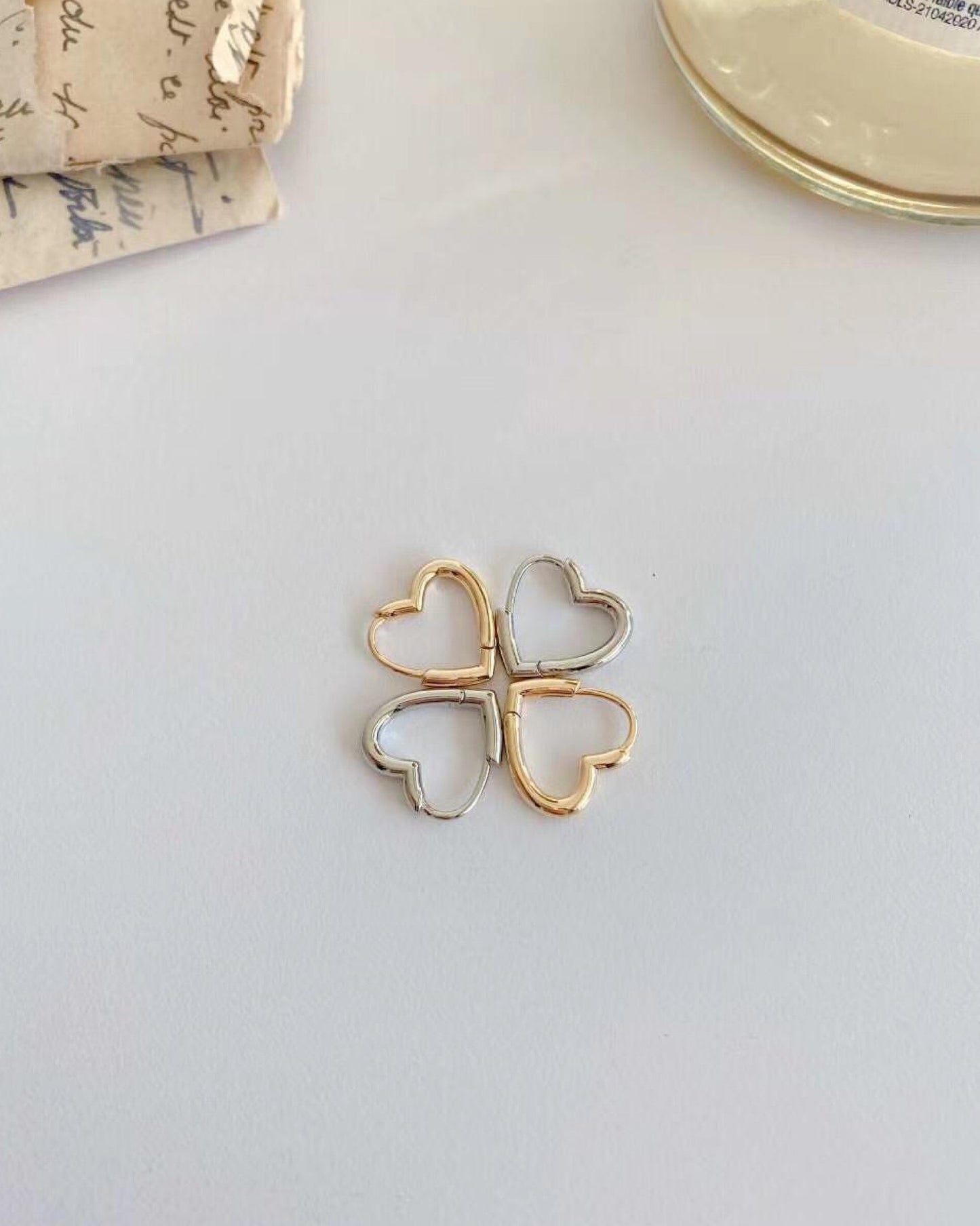 【𝗛𝗼𝘁 𝗜𝘁𝗲𝗺 ! | 𝗛𝗞𝗱 𝟭𝟬𝟵 ﻿區】𝗠𝗶𝗻𝗶 𝗛𝗲𝗮𝗿𝘁 𝗘𝗮𝗿𝗿𝗶𝗻𝗴𝘀